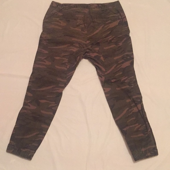 💝Men’s Cotton-On Cuffed Chino - Picture 2 of 4